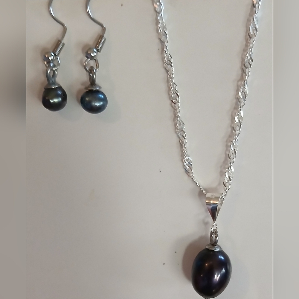 Black Thiatian Pearl Set